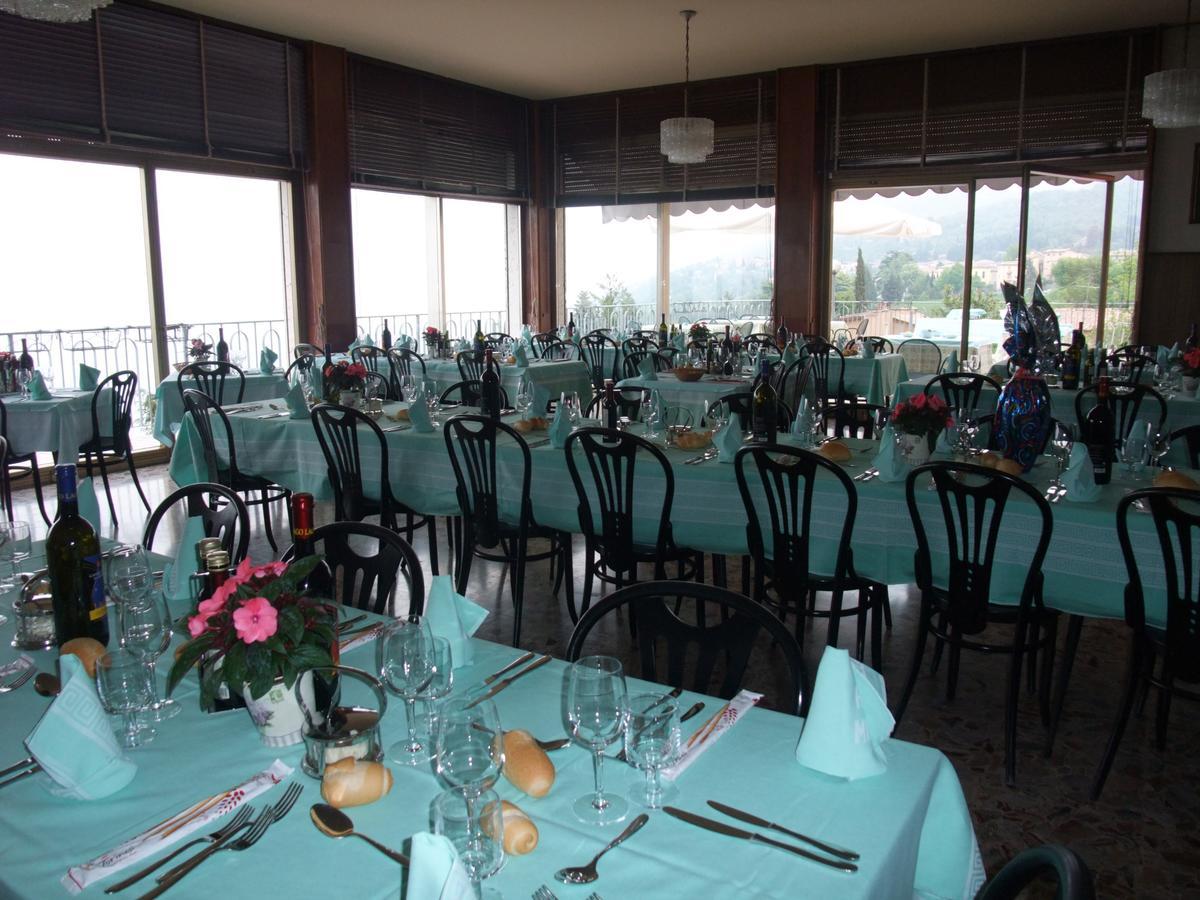 Hotel Miralago San Zeno di Montagna Eksteriør billede